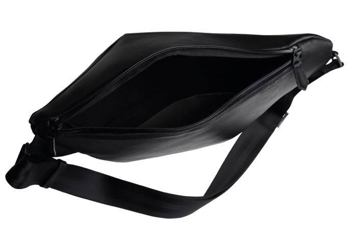 ボディバッグ  class=