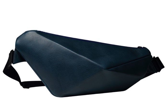 ボディバッグ  class=