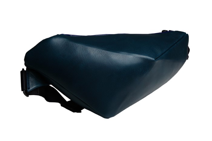 ボディバッグ  class=