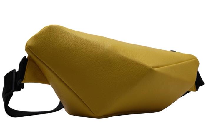 ボディバッグ  class=