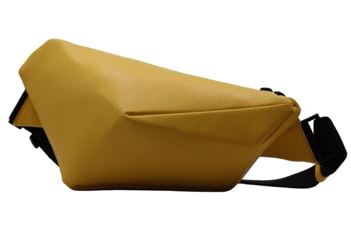 ボディバッグ  class=